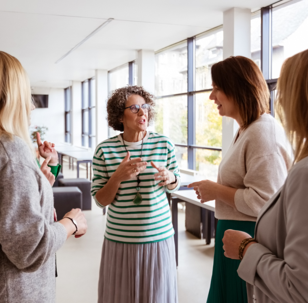 Stakeholder eines Infrastrukturprojektes im Dialog